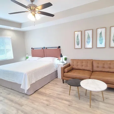 Paradise Park Newly Built Studio With King Bed